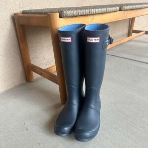 Hunter Classic navy blue with light blue back stripe Waterproof, Rain Boots